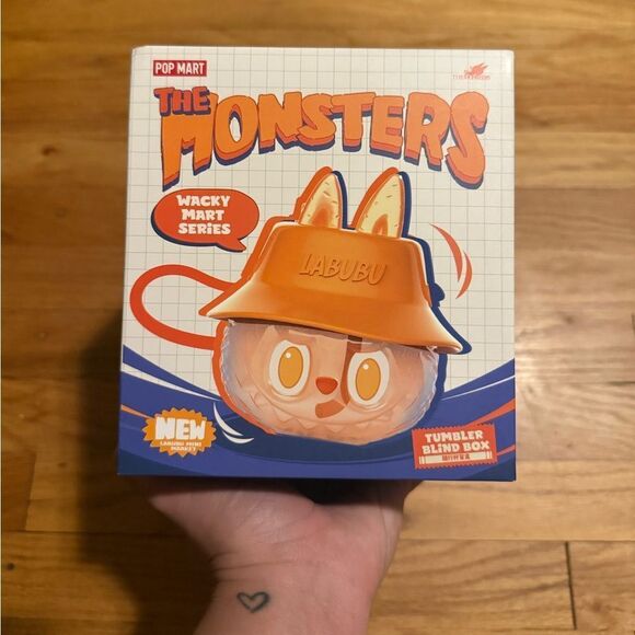 Pop mart | wacky mart series tumbler - Picture 2 of 4